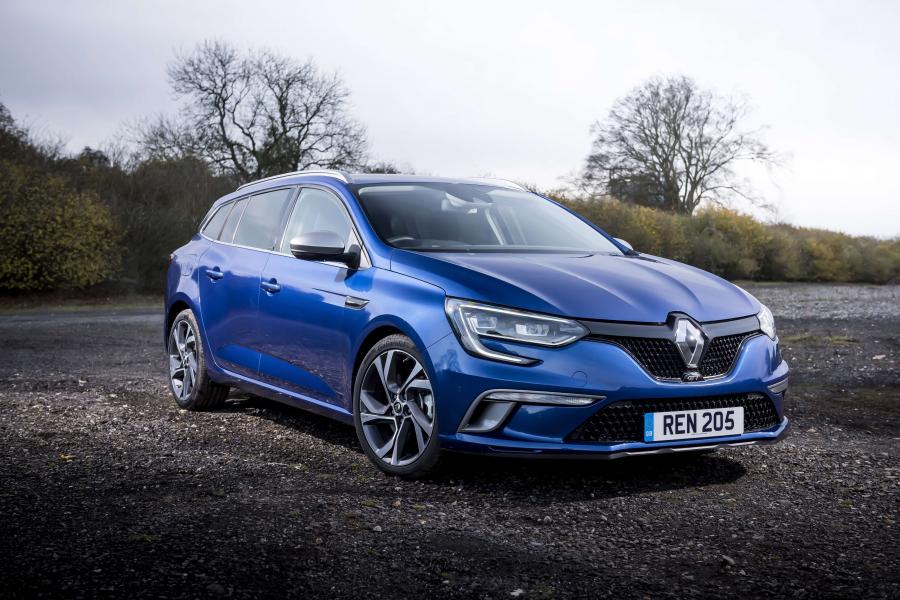  Renault Megane Estate GT 2016 года  (UK) (фото 25 из 30)